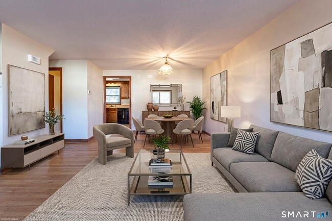 Building Photo - 11 St Marc Cir