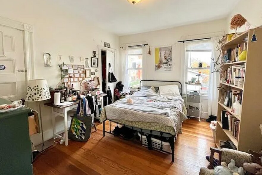 Building Photo - 79 Wensley St