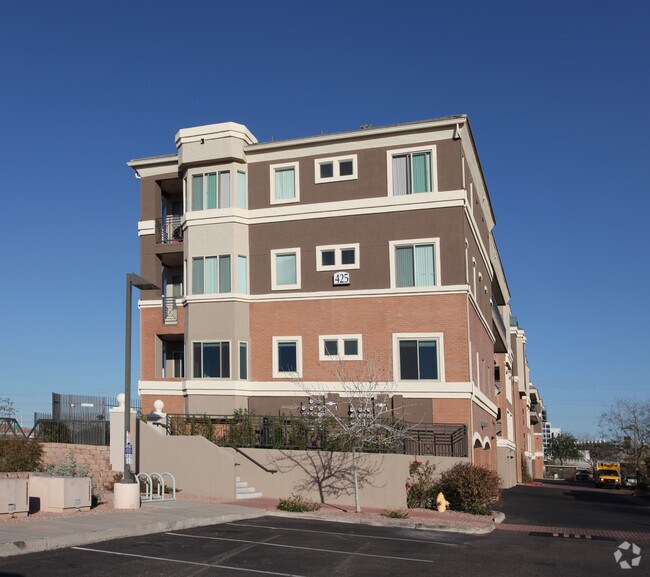 Regatta Pointe Condominiums 425 W Rio Salado Pky Tempe AZ 85281