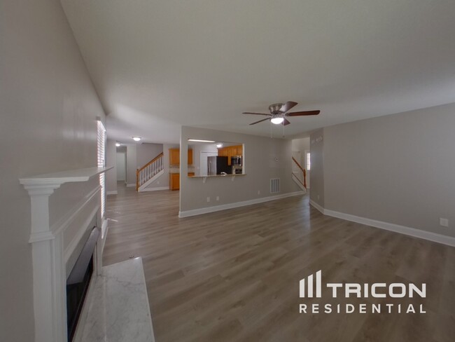 Building Photo - 20 Melrose Ct