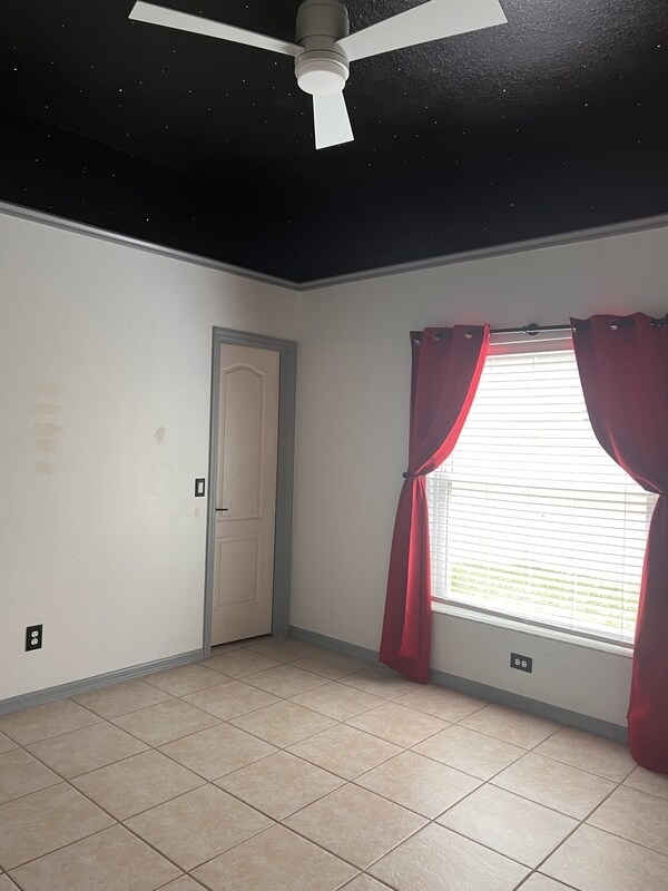 Building Photo - 904 Citrone Ct