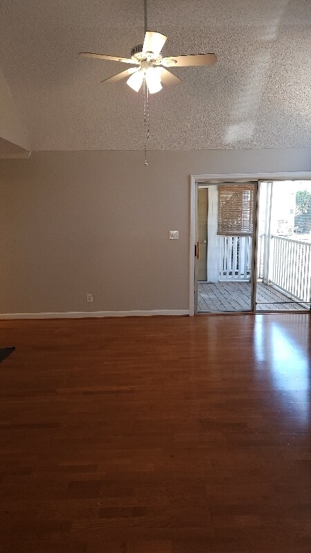 Building Photo - 2502 Cranbrook Ln