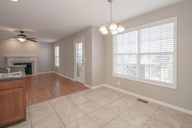 Building Photo - 3147 Holly Point