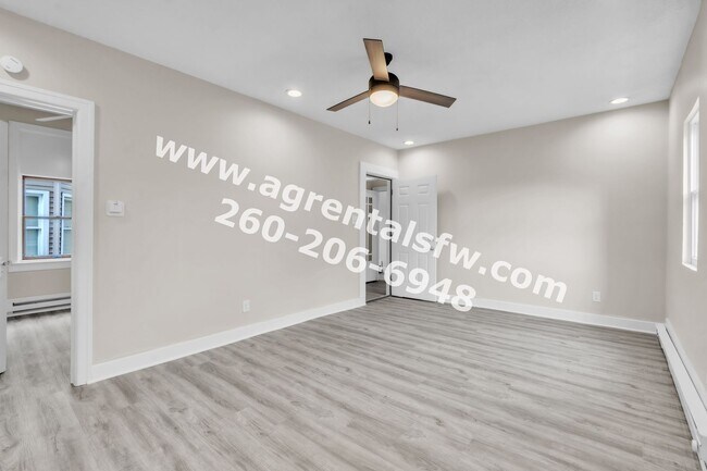 Building Photo - 1235 Huestis Ave