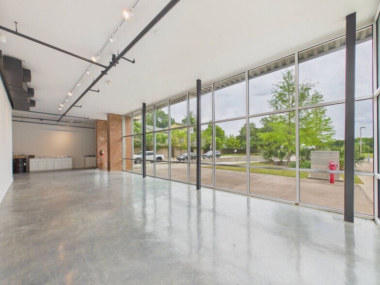 Building Photo - 209 Highland Park Ln