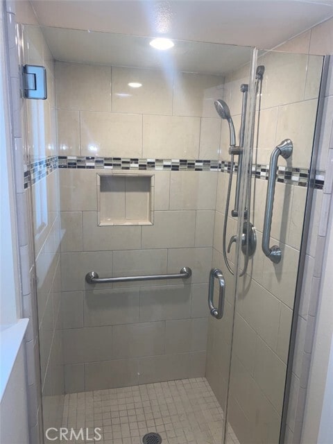 Building Photo - 2014 Via Mariposa W