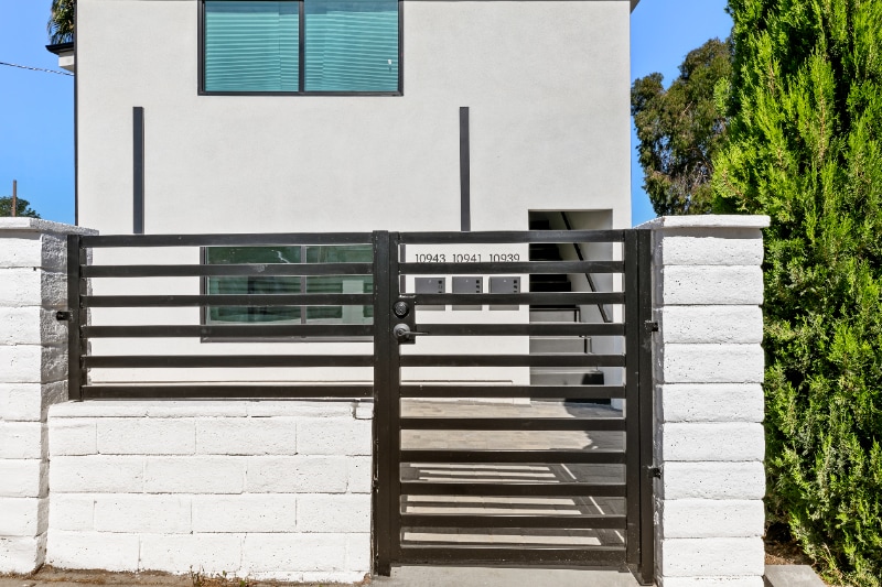 Building Photo - 10943 Christine Way