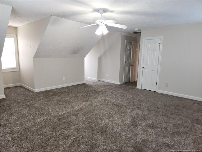Building Photo - 2800 Franciscan Dr