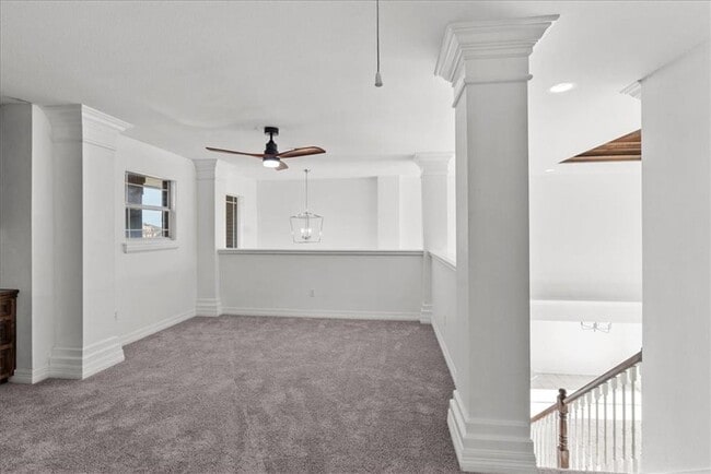 Building Photo - 3/2 Southside over 2000 sqft