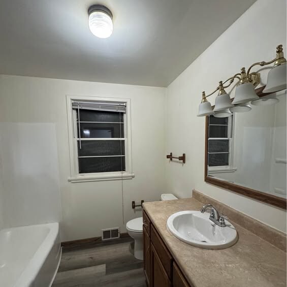 Building Photo - 1309 Stone St