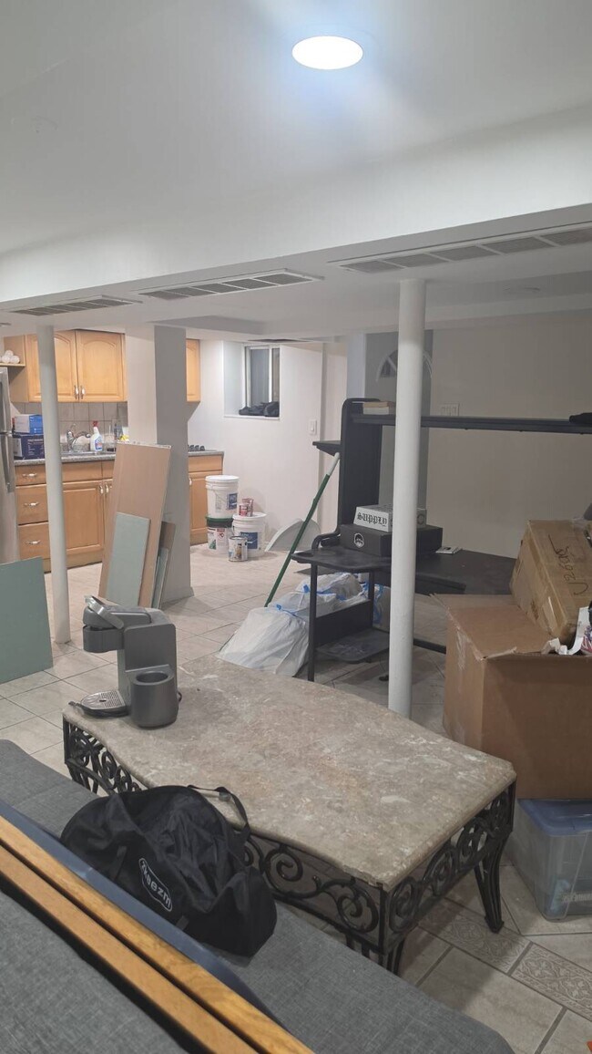 Building Photo - 45-1 21st Ave