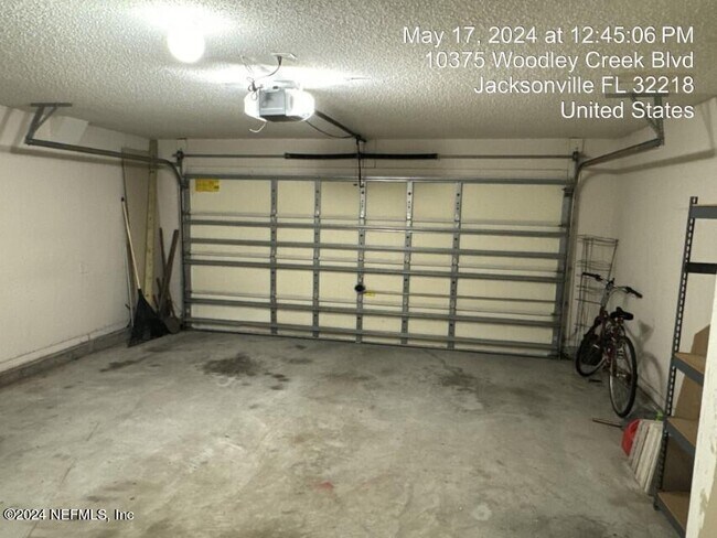 Building Photo - 10375 Woodley Creek Blvd