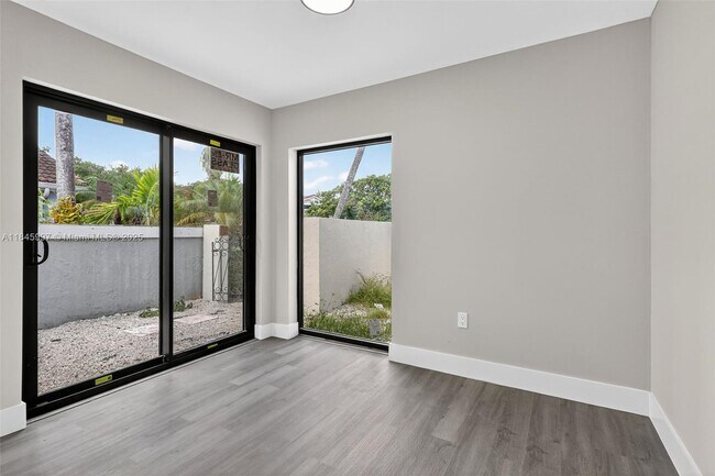 Building Photo - 17329 NW 62nd Ct