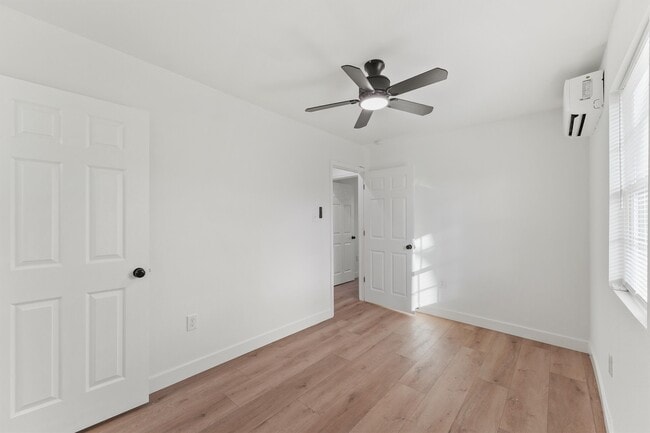 Building Photo - 5406 Firefly St