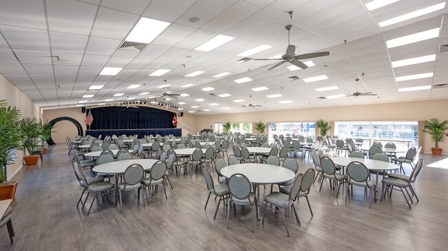 Building Photo - 39 Tao Ct