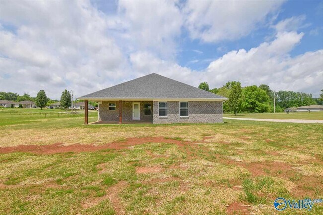 Building Photo - 147 Stafford Rd