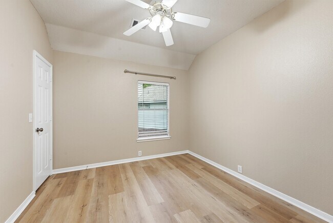 Building Photo - 19311 Kristen Park Ct