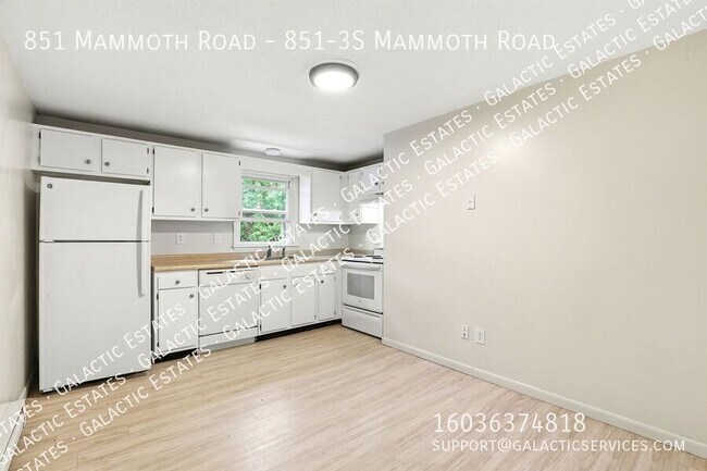 Building Photo - 851 Mammoth Rd