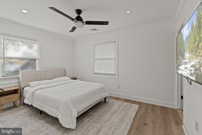 Building Photo - 5 Burgess Ln