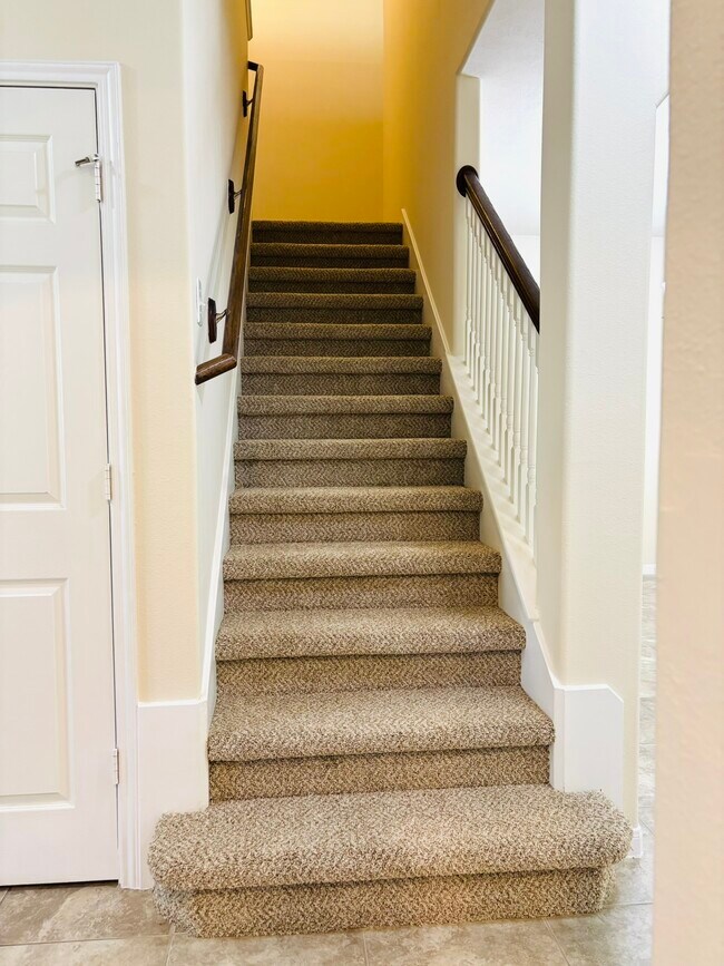 Building Photo - 8525 Sunset Loch Dr