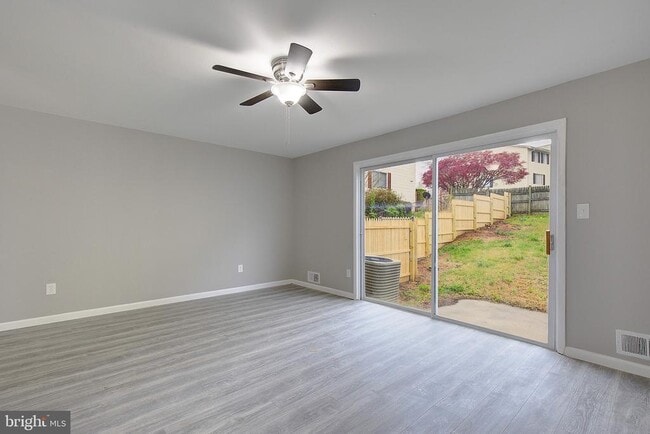 Building Photo - 178 Daimler Dr