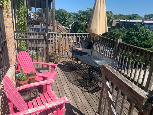Deck - 653 E. 50th Place