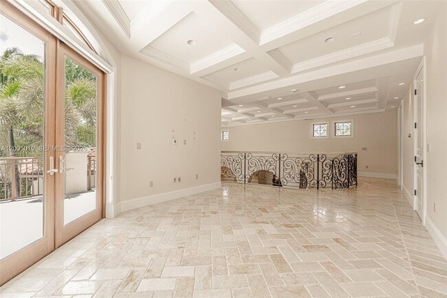 Building Photo - 9240 SW 140th St