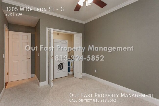 Building Photo - 3205 W De Leon St