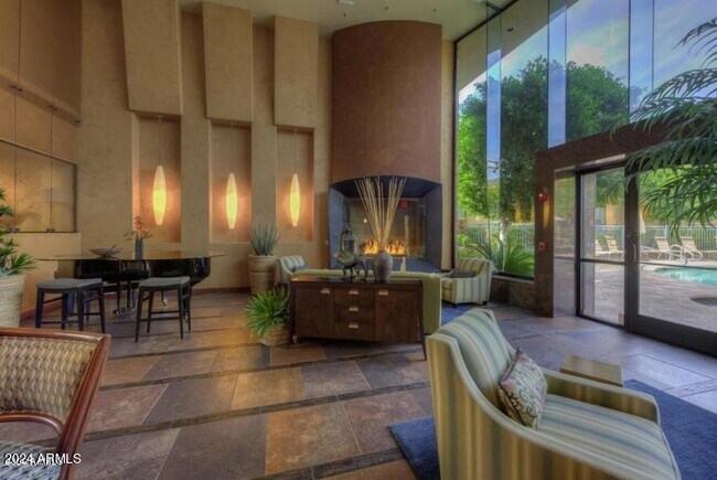 Building Photo - 6900 E Princess Dr