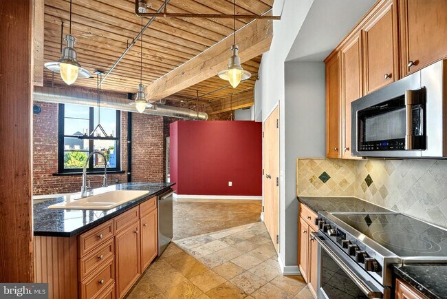 Building Photo - 1147 N 4th St