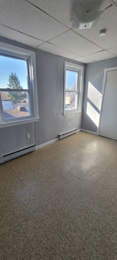 Building Photo - 3 Bedroom / 1 bathroom Home in Allentown!!