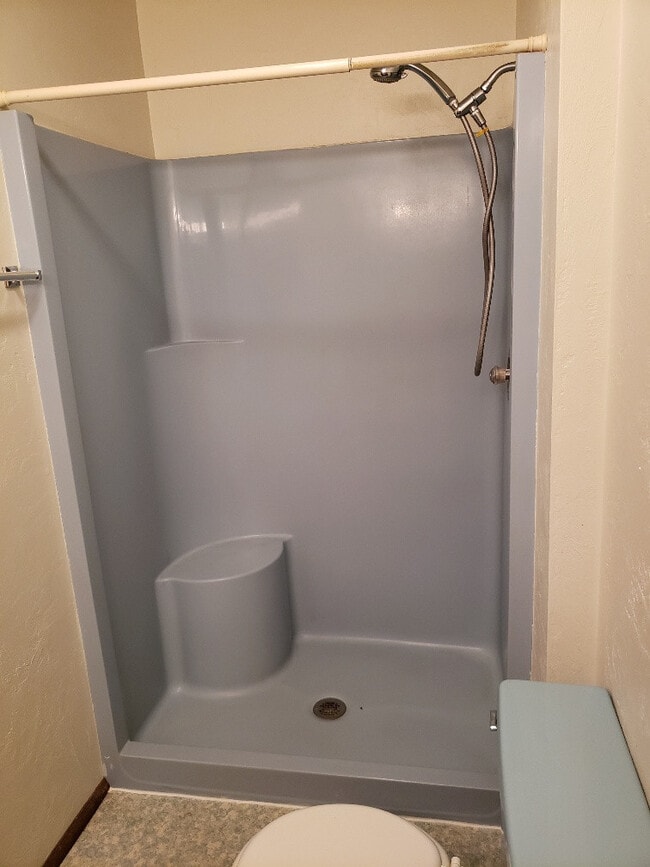 Building Photo - STATUS: PENDING APPLICATION- | R35 |$1895....
