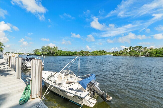 Building Photo - 1160 N Federal Hwy