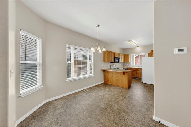 Building Photo - Boise Living at Its Best, A Stylish 3 Bed Home Near BSU, Downtown & the Greenbelt!