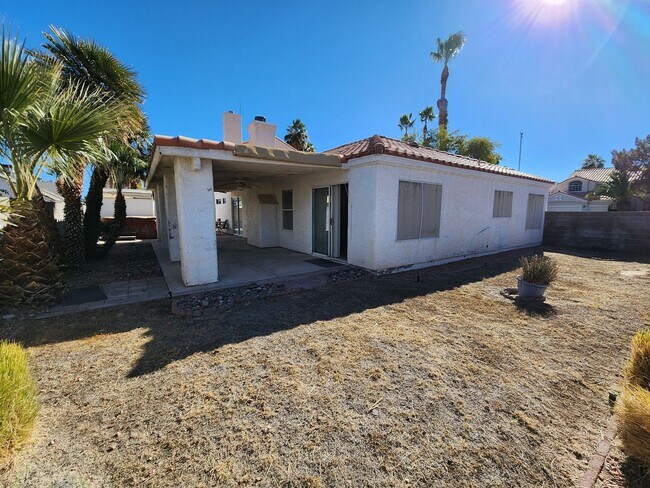 Building Photo - 1720 Navarre Ln
