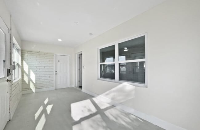 Building Photo - 2421 NW 152nd St