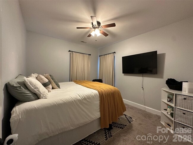 Building Photo - 819 Stargard Ct