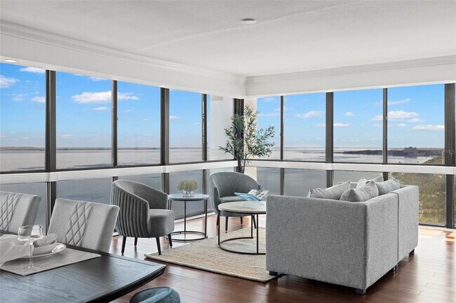 Building Photo - 3301 Bayshore Blvd