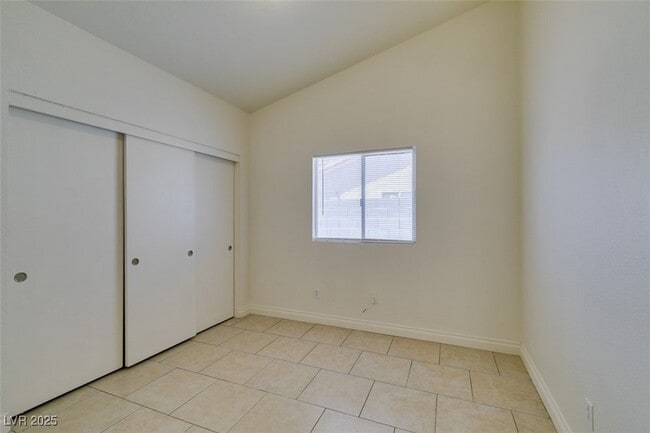 Building Photo - 2510 Roaring Lion Ave