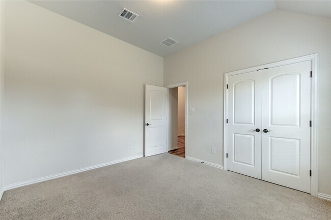 Building Photo - 101 Sunray Creek Dr