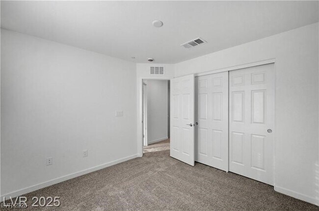 Building Photo - 1175 Heliodor Ave