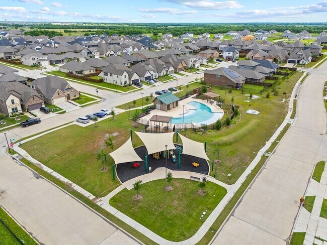 Building Photo - 3249 Glorioso Dr