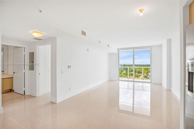 Building Photo - 4250 Biscayne Blvd