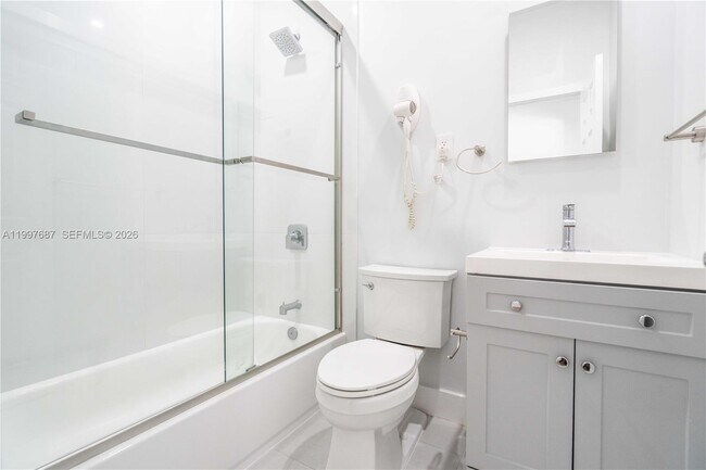 Building Photo - 1191 71st St