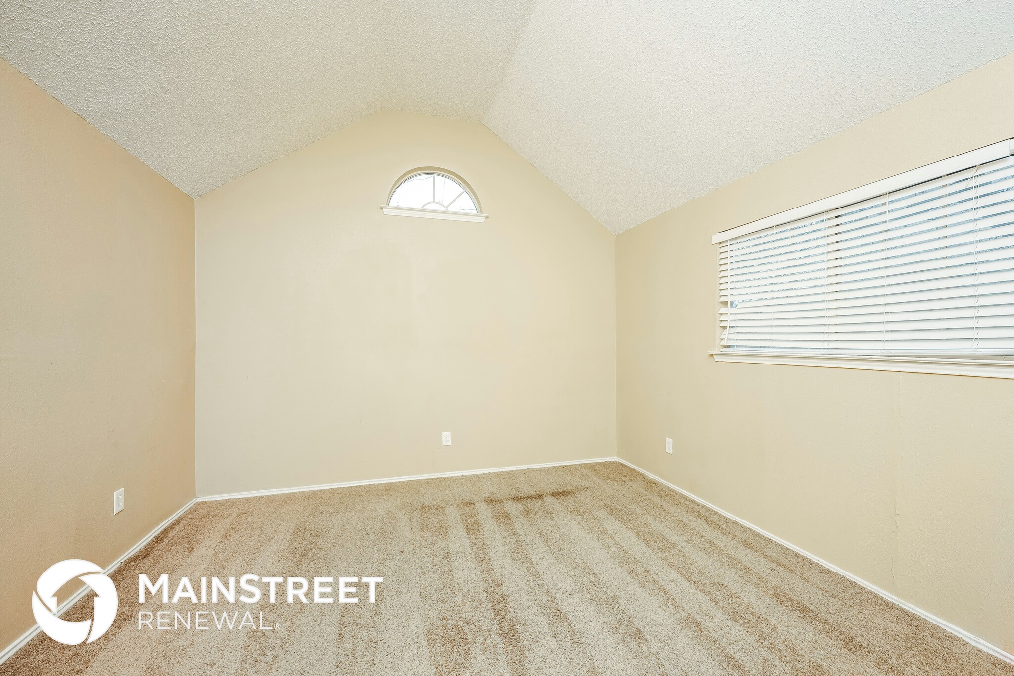 Building Photo - 821 Courson Dr