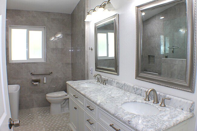 Building Photo - Spacious Ranch-Style Home on Half Acre with Gated RV Parking