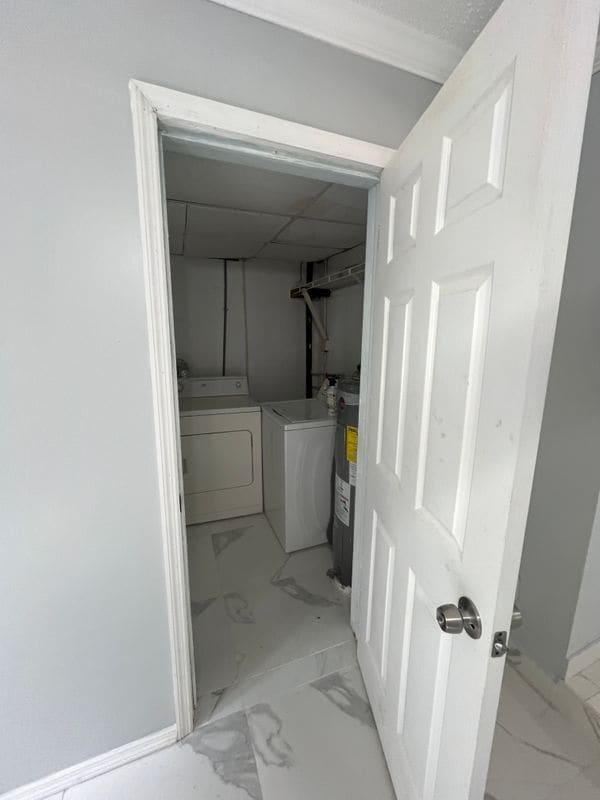 Building Photo - 6514 34th Ave N