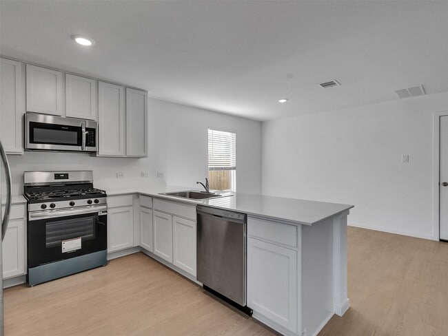 Building Photo - 12406 Lady Slipper Rd