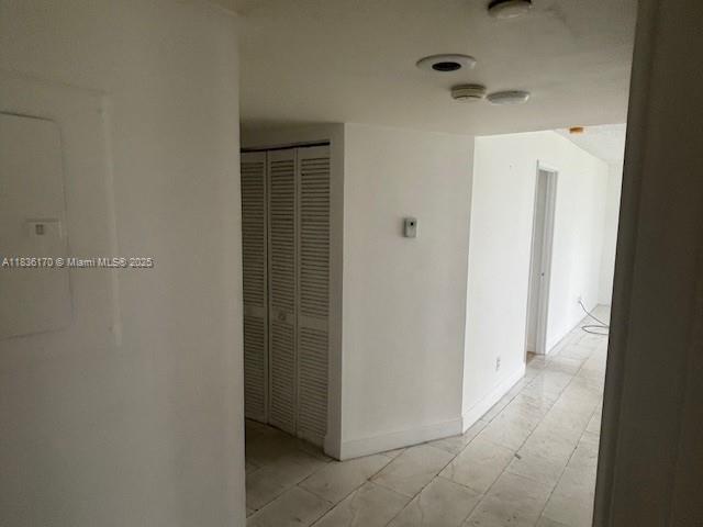 Building Photo - 770 Claughton Island Dr