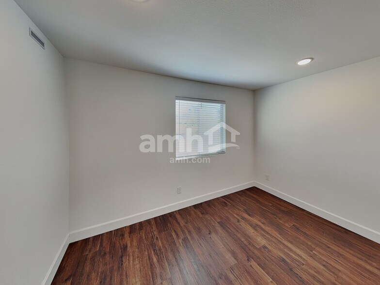 Building Photo - 8969 Tiger Tooth Ave